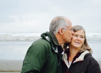 Jakie są najczęstsze błędy popełniane przez seniorów podczas ćwiczeń fitness?