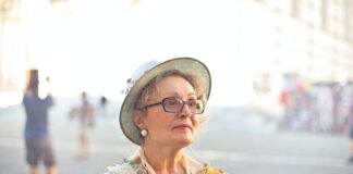 Jakie są najlepsze sposoby na rozgrzewkę przed ćwiczeniami fitness dla seniorów?