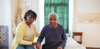 Jakie ćwiczenia można wykonywać na basenie dla seniorów? Jakie ćwiczenia można wykonywać na basenie dla seniorów?