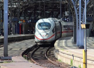 Czym odtłuścić zaciski hamulcowe przed malowaniem? Czym odtłuścić zaciski hamulcowe przed malowaniem?