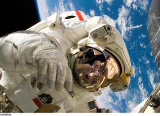 Jak się mówi kosmonauta po angielsku? Jak się mówi kosmonauta po angielsku?
